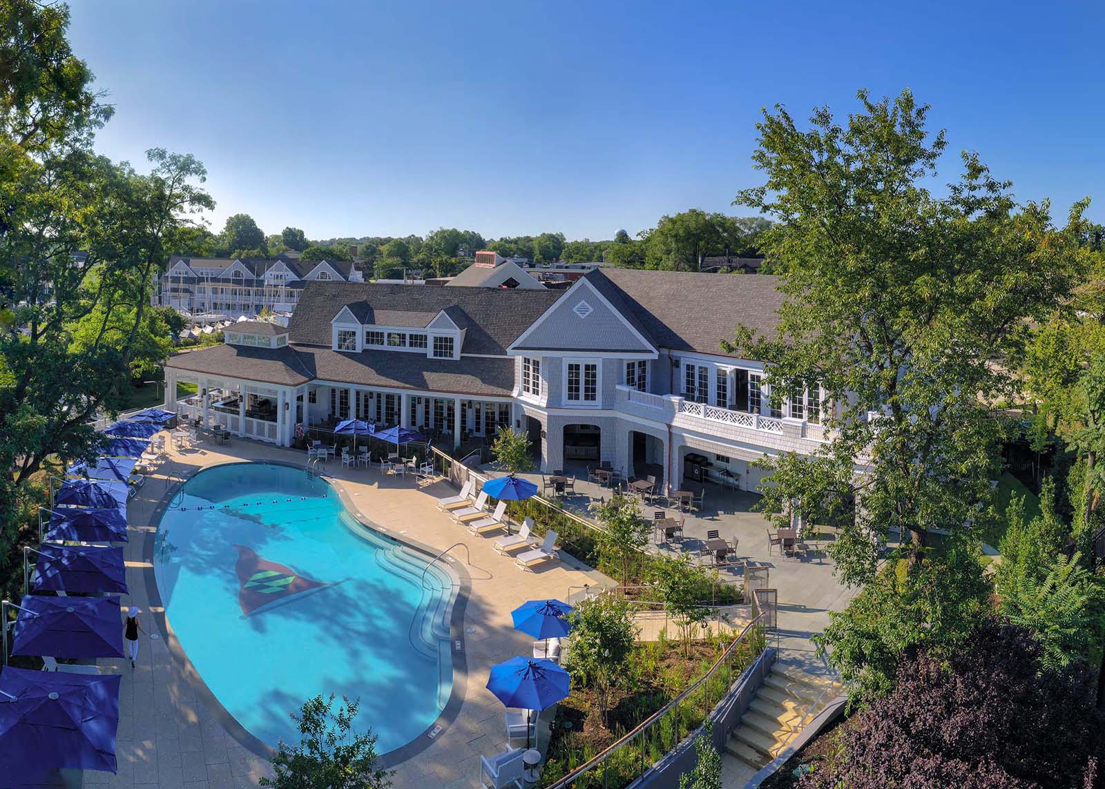 annapolis yacht club pool hours