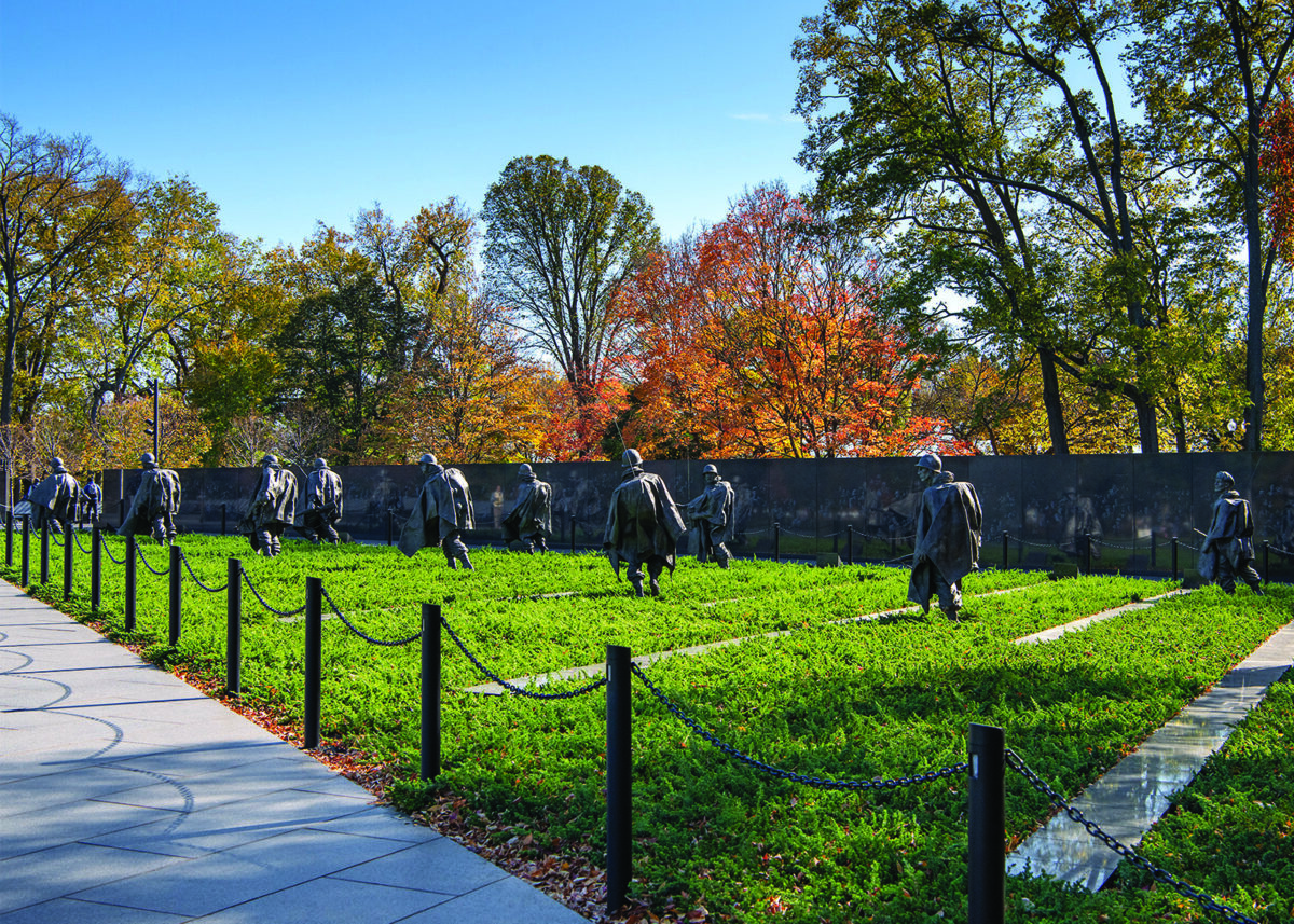 The Wall of Remembrance at the Korean War Veterans Memorial Recognized ...